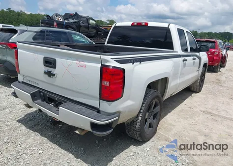 2018 Chevrolet Silverado 1500 Custom z USA, uszkodzony, nr VIN 1GCVKPEC2JZ250445